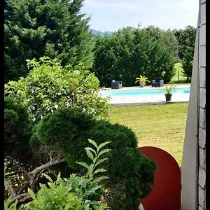 https://larche-d-engel.hotels-rhonealpes.com